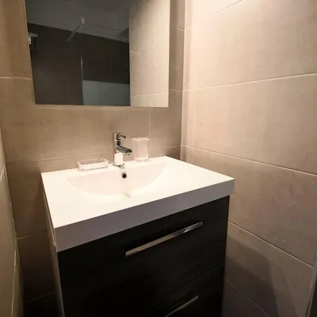 Grand Mezzanine Sur La * Algajola (Corsica)