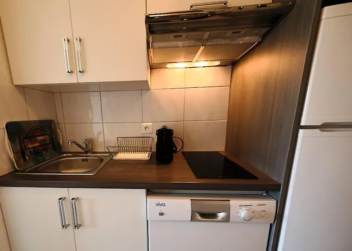 Grand Mezzanine Sur La * Algajola (Corsica)